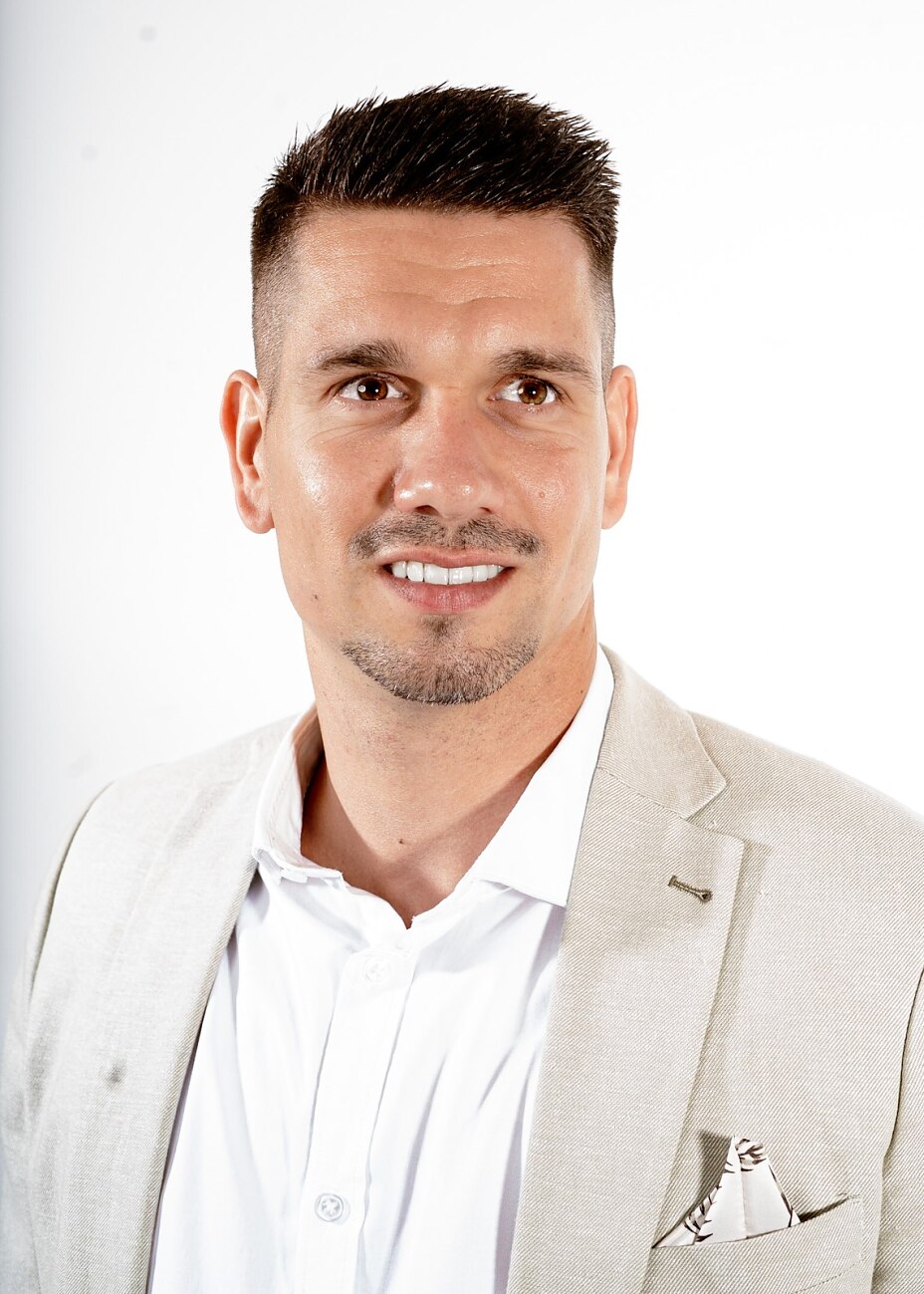 Nick Strohmaier Nick Strohmaier
