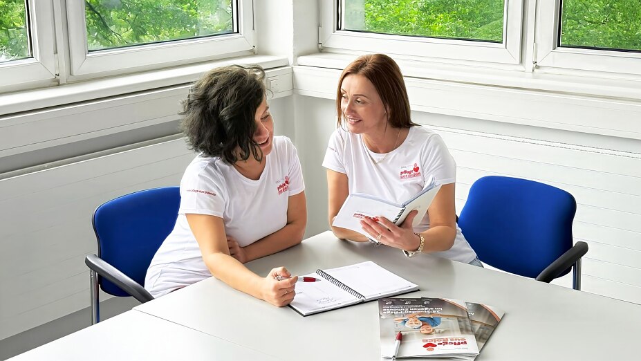 Alle Mitarbeiterinnen bei Pflege aus Polen sprechend fließend Deutsch und Polnisch und stellen so sicher, dass Sie die optimale Pflegekraft für Ihre individuellen Bedürfnisse erhalten.