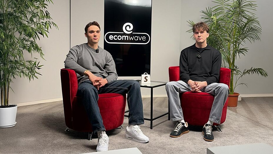 Zwei Studenten erreichen 1,2 Mio. Umsatz im E-Commerce mit EcomWave als strategischen Partner.