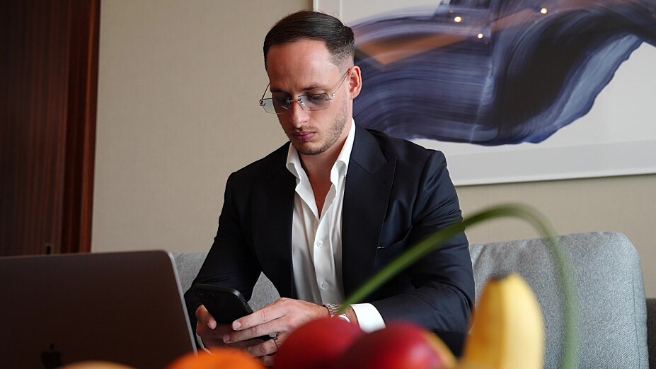 Michael Strauss über fünf Anfängerfehler beim Online-Business sowie digitale Fähigkeiten und realistische Erwartungen für Einsteiger.